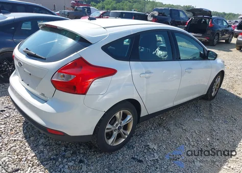 2014 Ford Focus Se z USA, uszkodzony, nr VIN 1FADP3K29EL272085
